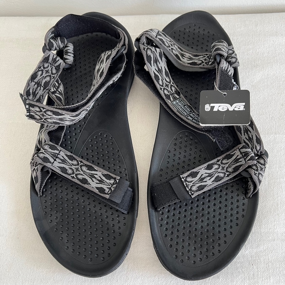New Teva Original Universal sandals in black and gray SIZE 13